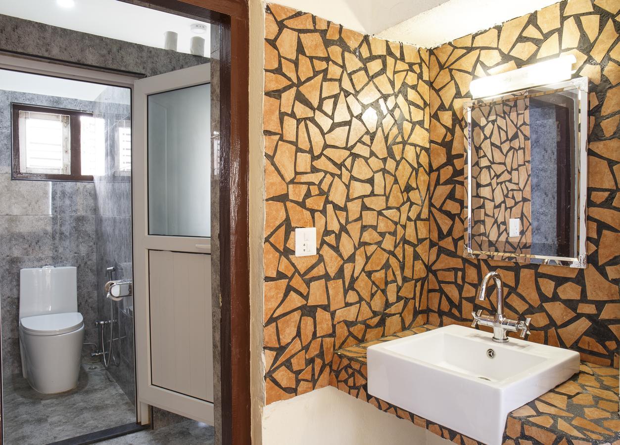 קטמנדו Hostel Milarepa מראה חיצוני תמונה