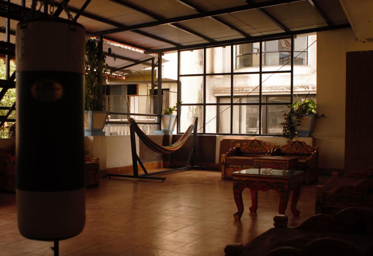קטמנדו Hostel Milarepa מראה חיצוני תמונה